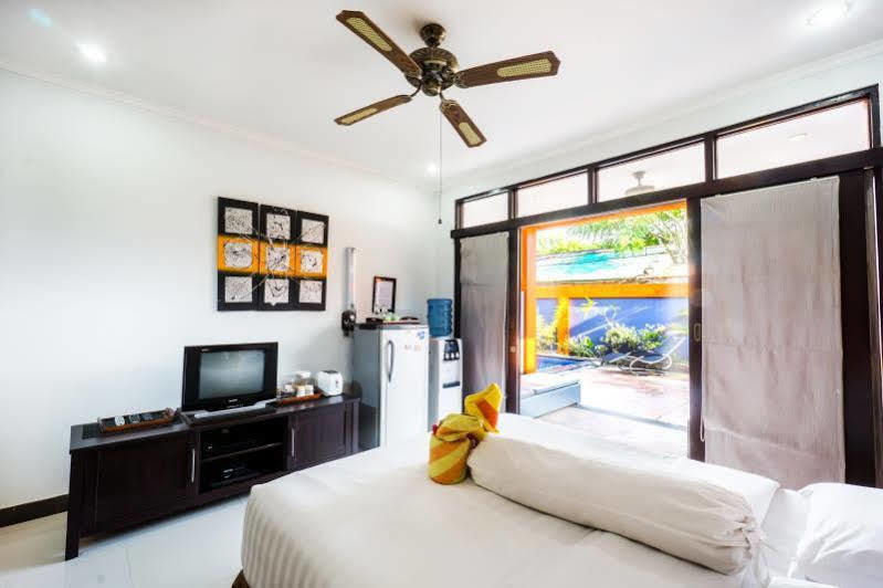Tropica Gili Total Body Fit - Free Access Gym And Coworking Space Gili Trawangan Exterior foto